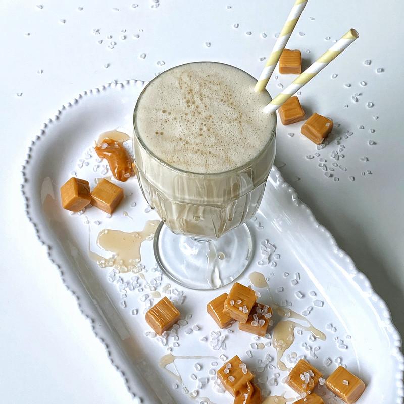 salted caramel keto chow shake