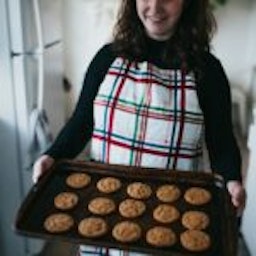 woman with cookies