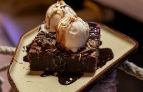 fudge brownie with ice cream