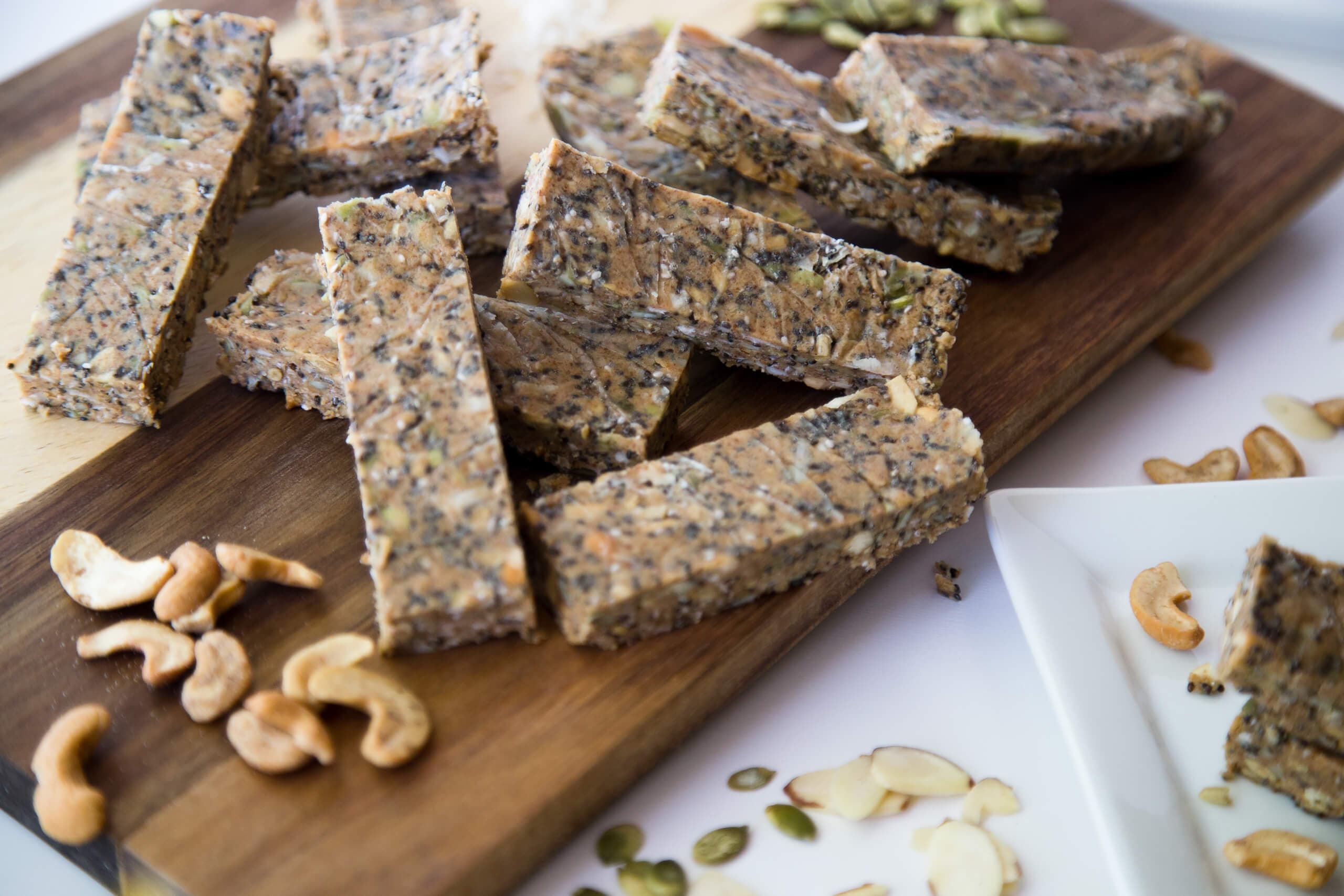 Snickerdoodle No Bake Granola Bars