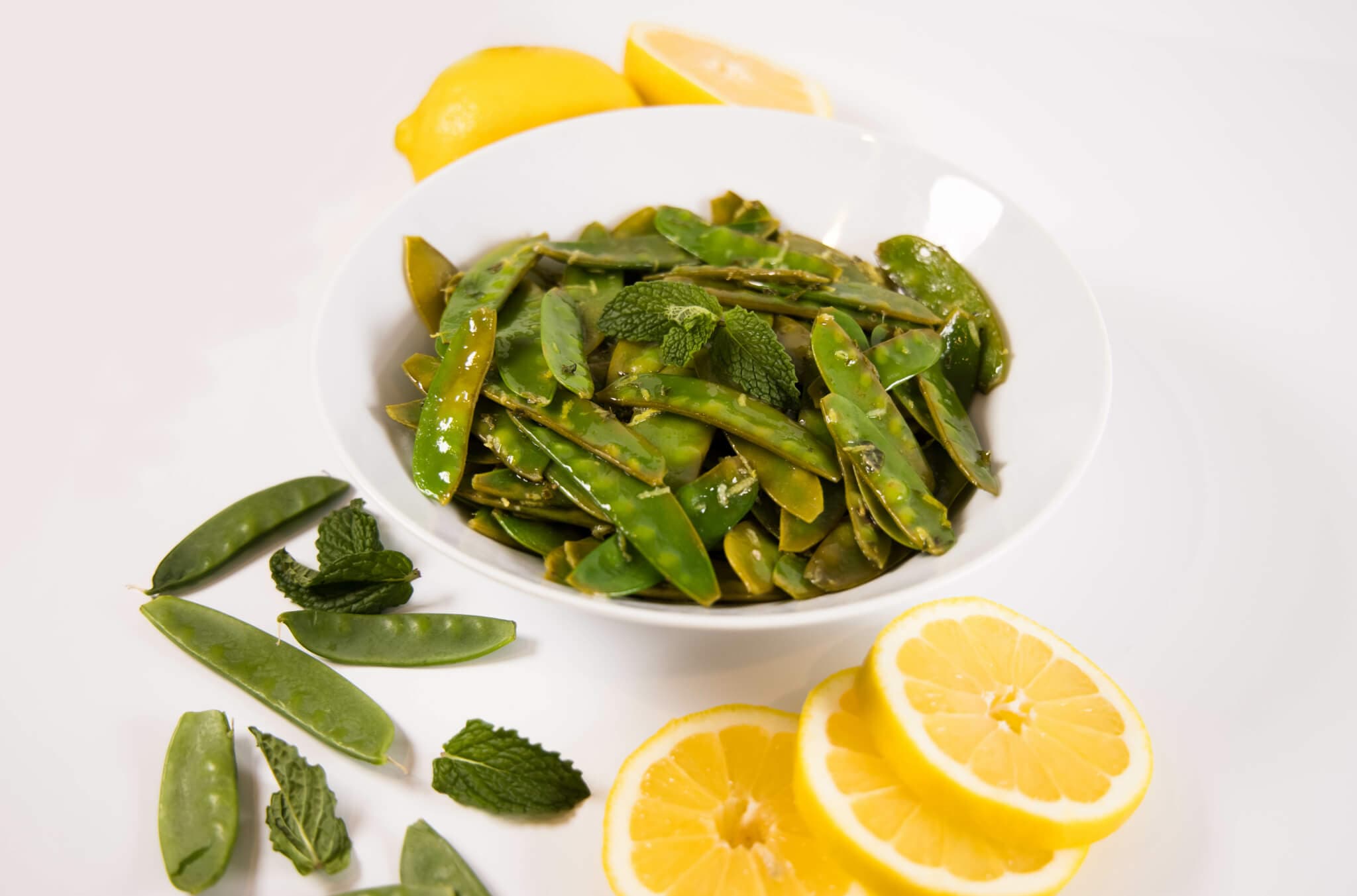 Snow Peas with Green Onion and Mint