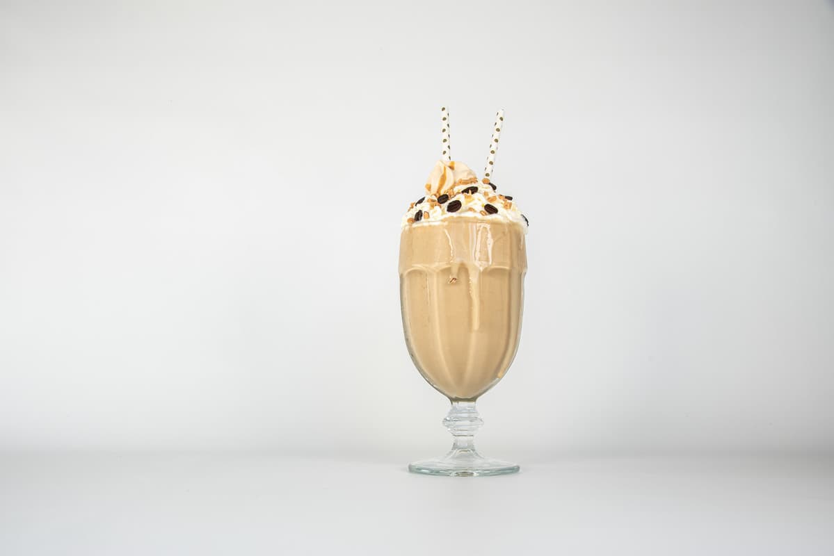caramel macchiato shake